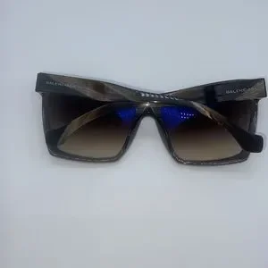 Balenciaga | Accessories | Host Pick Balenciaga 089  display picture 1